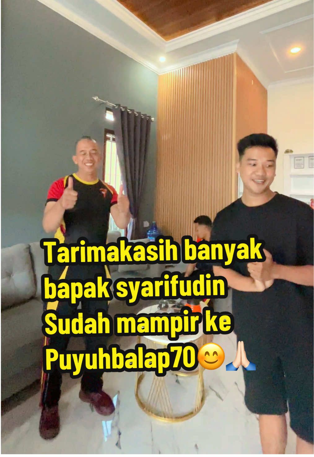 Hari ini puyuhbalap Kedatangan tamu spesial gais jauh-jauh dari gempol pasuruan..Wow kerenn bapak syarifudin&saudara
