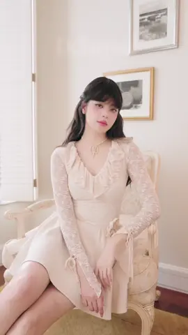 Nắm bắt những rung động thị giác thanh lịch và chuẩn mực, thiết kế trong BST “Délarose” là nguồn cảm hứng bất tận tôn lên vẻ yêu kiều, dịu dàng cho cô nàng Flane nhưng vẫn đầy khí chất qua từng chi tiết độc bản được chăm chút tỉ mỉ. #flane #fyp #viral #hoahauthanhthuy #newcollection  