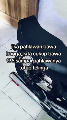 ngilangi kerak🤏🏻#rxking #byangkerok135 #rxkingindonesia #rxking135cc #grt #grt18 #foryou #4u #foryoupage #fyp #fypシ #lewatberanda 