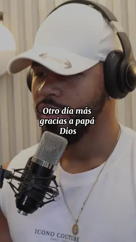 Dios le pone las batallas más fuertes a quienes tienen la fuerza para resistirlas.