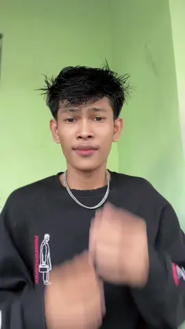 enak euy🫵🤪 #danceterbaru #dancetiktok #slowmopatahpatah #trending #fyp 