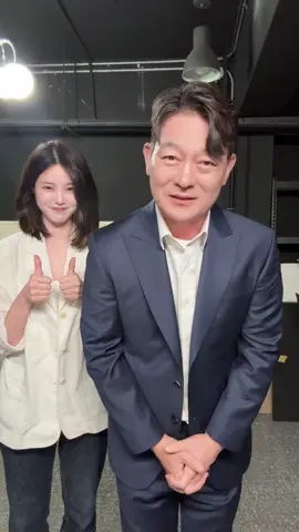 사마귀 !조성하선배님 화이팅! 다들 댓글 예쁘게 쓰는지 지켜보겠어👀#사마귀 