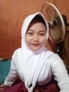 Besok Weekend, ajak aku jalan-jalan dong kak 😋😋 #SDCantik #MasihSD #GenerasiEmas #CilSD #SDTobrut 
