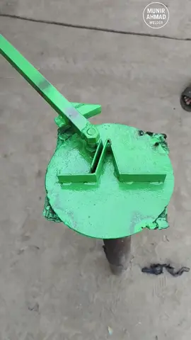 ✨ أرح سمعك وقلبك بكلمات الله العطرة، تلاوة تلامس الأرواح وتهدي القلوب إلى الطمأنينة 🌿📖. استمع بخشوع تجد في القرآن راحة وضياء لا ينطفئ 🤲💫. #قرآن_كريم #تلاوة_خاشعة #راحة_نفسية #ذكر_الله #روحانية  