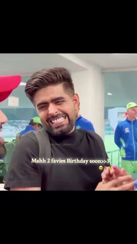 Khan Sahab + Kaptana 🫠❤️  . . . #imrankhanpti #foryou #unfreezmyacount #viewsproblem #babarazam 