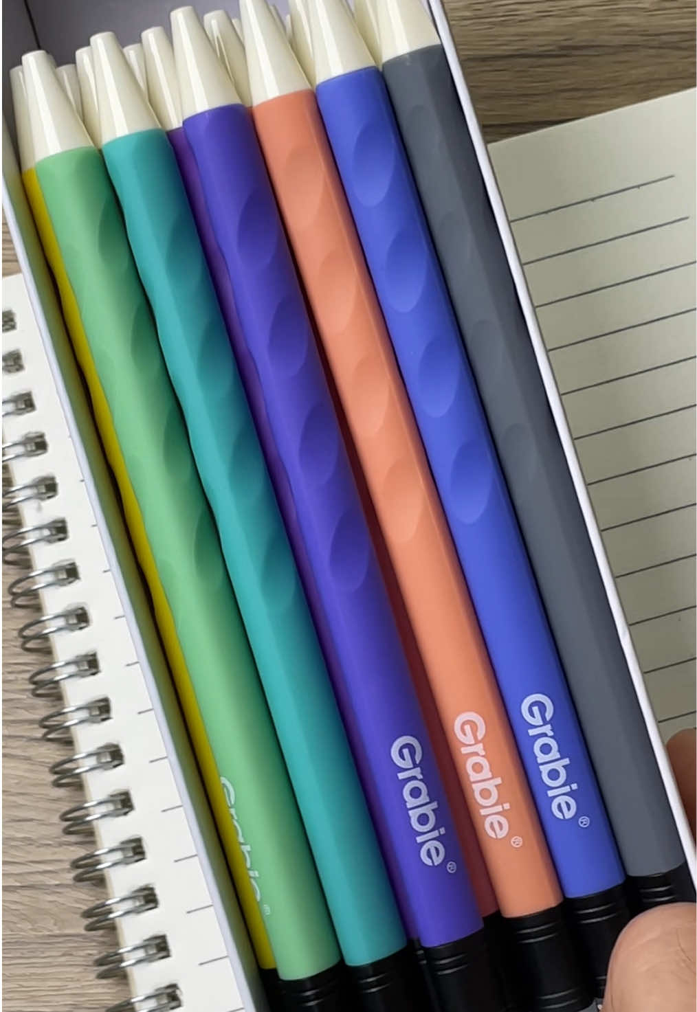 36 vibrant shades that actually erase! ✨ Perfect for bullet journals, planners, or school notes—fix errors without ruining your page. Swipe to see the magic!#erasablegelpen #coloring #artlover #tiktokshoprestock #Autumnliving 