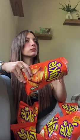 Creía que venía el picante… y vino el vicio 🧀🔥😂 #ConTakisYaNoLloro #TakisIntenseNacho #EnColaboracionConTakis #Takis #HumorEnTiktok  @takisesp @Takis 