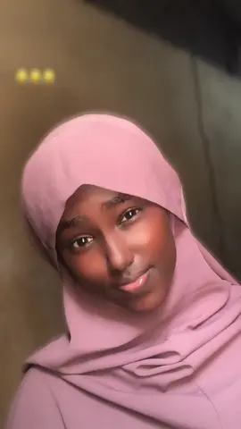 Taalada mar kle idin siiynaa😂😂💔 een Abyo 1 mar copy link iitaapo🫶🏽💕🥺 #Lajeclyyy #somalitiktok2023 #muslimtiktok #fypシ゚viral #100kviews #foryoupageofficiall #viralvideo #accontwarning😭😭 