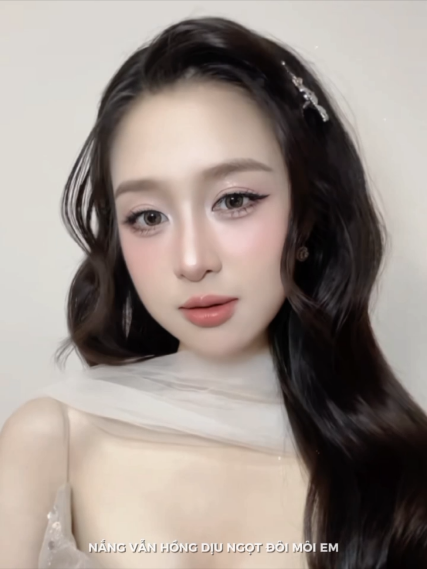 #suhuong Mọi người thấy lam chi nhỏ hay lớn xinh ạ 🥰 - Fan Lê Huỳnh Bảo Ngọc #hangtag 