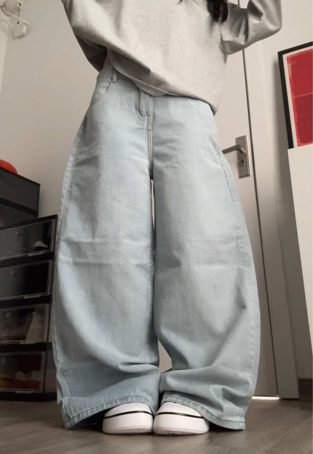 Shop ra em màu xinh xỉu luôn #jeans #outfit #goiyphoido #calemclub 