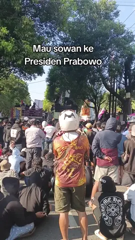 Tokoh2 pati akan datang lgi ke jakarta brtemu dgn bpk presiden prabowo untuk keputusan mencopot bupati Pati, jka bpk prabowo tdk brni mencopot bupati pati brti menantang msyrat Pati👍 #Demopati #Pativiral #PatiBumiMinaTani