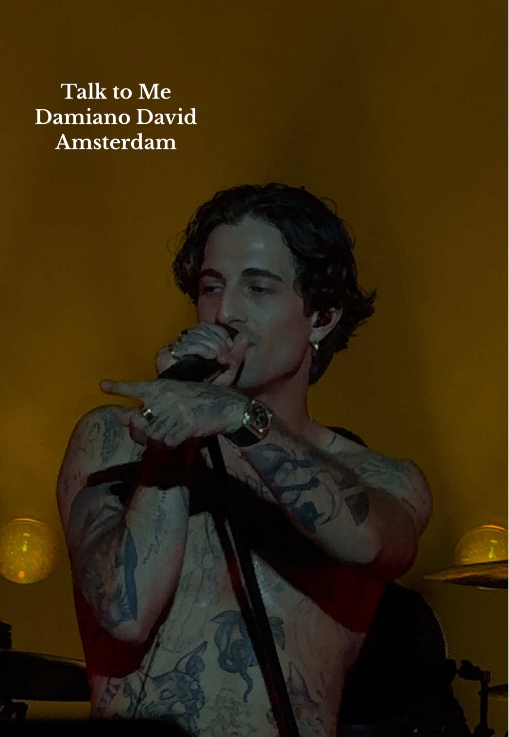 Talk to me live in Amsterdam 🖤 @Damiano David #damianodavid #amsterdam #afaslive #funnylittlefears #talktome 