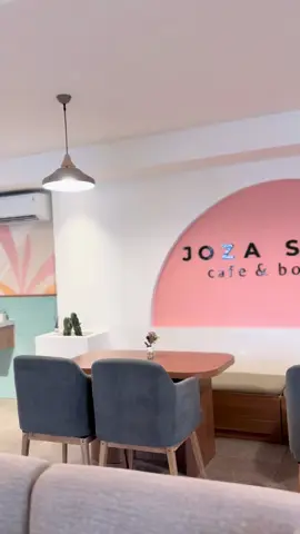 Tempat se cute dan se esthetic iniii jangan smpe di lewatin.. Buat nongki, atau kumpul bareng keluarga atau buat suprise ulang tahun cakep dan romantis bgttt yuks ke Joza space @joza space #CapCut #esthetic #cafe #kontenkreator #fyppppppppppppppppppppppp 
