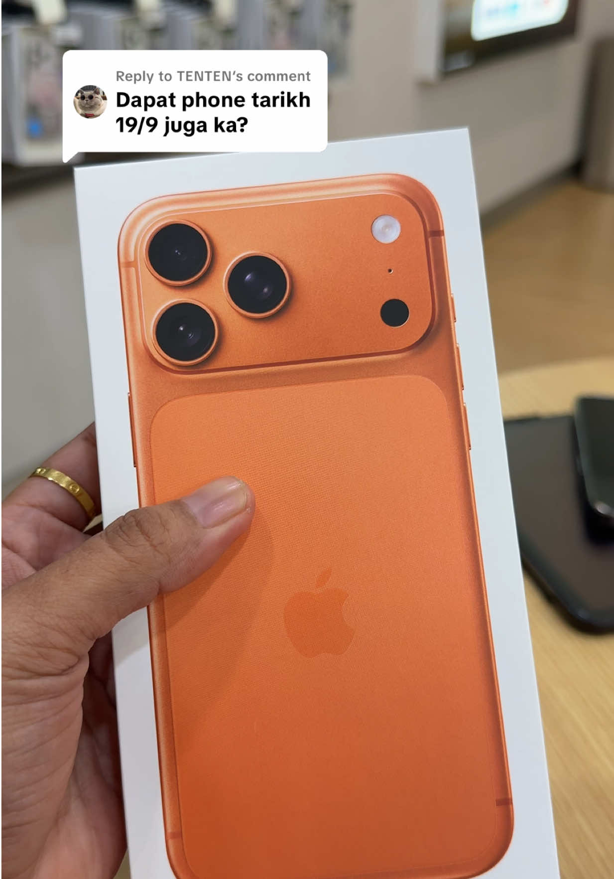 Replying to @TENTEN Alhamdulillah baru pickup tadi balik kerja. 🤭 #maxiszerolution #iphone17pm #cosmicorange #fyp #masukberanda 