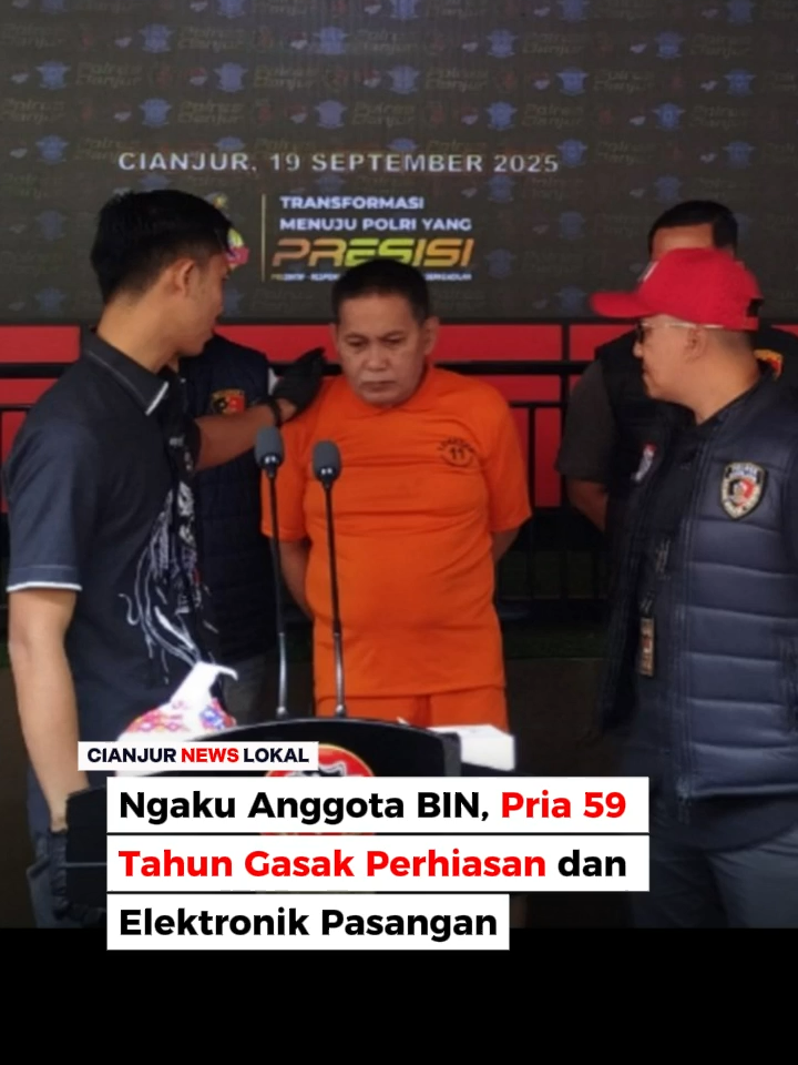 Ngaku Anggota BIN, Pria 59 Tahun Gasak Perhiasan dan Elektronik Pasangan Rayuan asmara di aplikasi kencan berujung bui. Seorang pria berusia 59 tahun, Muhamad Asep NK, ditangkap Polres Cianjur setelah menipu seorang perempuan yang dikenalnya lewat aplikasi jodoh Badoo. Tak tanggung-tanggung, pelaku menggasak barang berharga korban mulai dari handphone, laptop hingga perhiasan emas. Selengkapnya https://wartacianjurnews.com/ngaku-anggota-bin-pria-59-tahun-gasak-perhiasan-dan-elektronik-pasangan-di-hotel-cianjur/