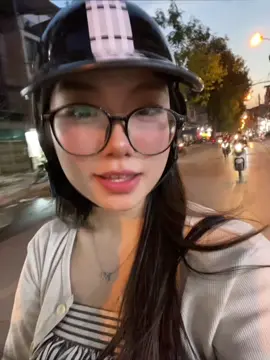 Cổ bảo quay nữa xuống mà lai ☺️