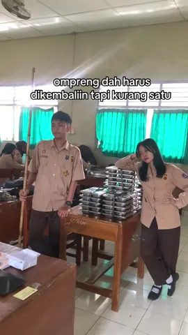 nunggu princess makan 🙂‍↕️ #4u #mbg #fyp #smk4yogyakarta 