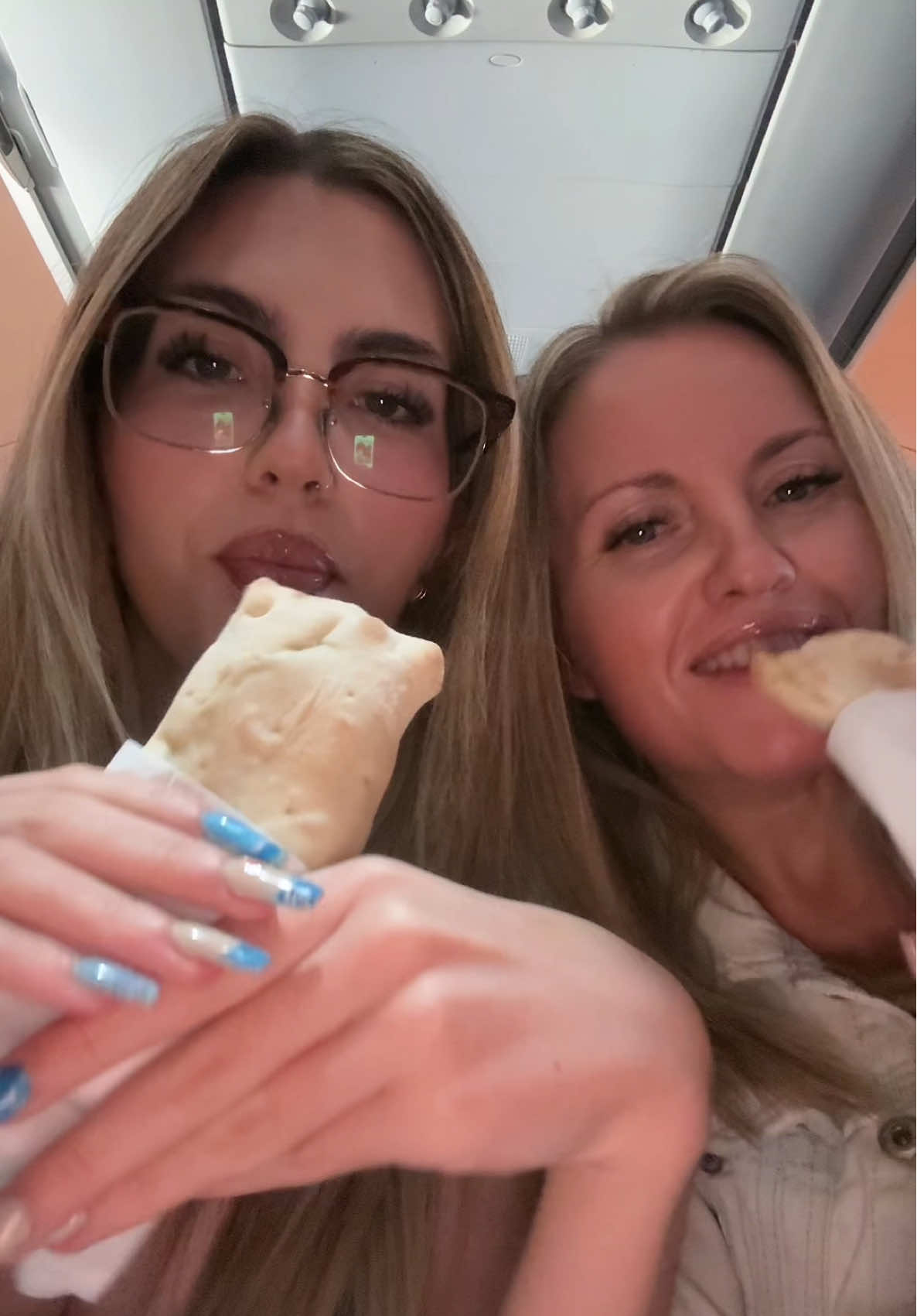 En mi opinión 100% recomendado Delta para viajar a EEUU #comidaavion #vuelo #delta 