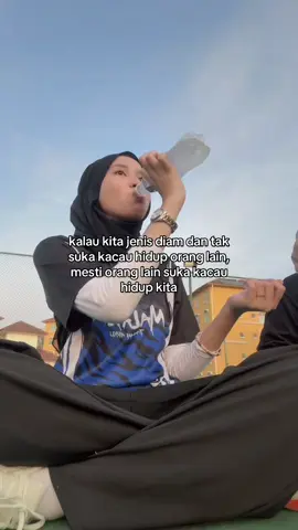 tolongla saya nak hidup dengan tenang