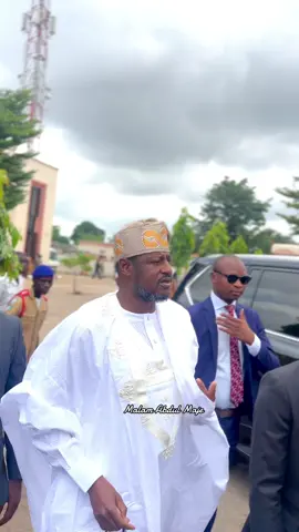 Yanzu-Yanzu  Gwamna Raɗɗa ya iso masallacin juma'a na Sultan Bello da ke Kaduna, wajen ɗaurin auren ɗan gidan tsohon gwamnan jihar Zamfara Sanata Abdul'aziz Yari. #goviralvideo #arewa__tiktok #creatorsearchinsights #trending 
