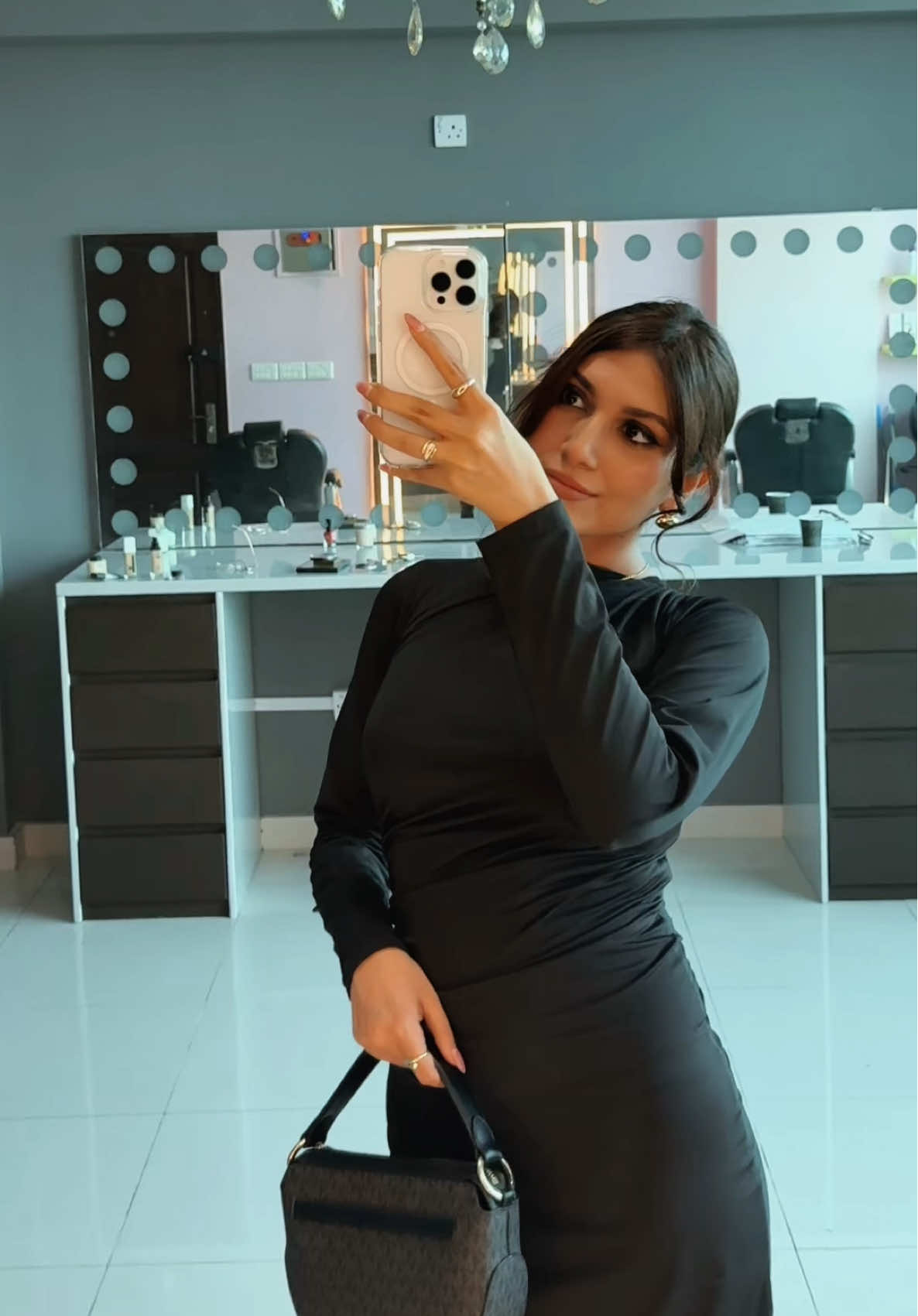 🖤✨