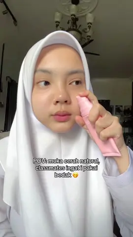 #student #toneupsunscreen #skintific 