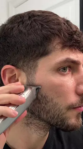 Part 1/9: EASY Skin Fade Self-Haircut Tutorial 💇🏻‍♂️ Save this📌! Comment “Tools” and I’ll send you my recommended self-haircut toolkit for FREE 💇🏻‍♂️—and help you save $1,000–$3,000 a year by never going to the barbershop again 📥 P.S. Comment “Clay” for 15% OFF your first order @kovrashair #selfhaircut #menshaircut #menshair