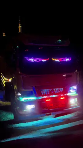Pesona dam truk Aceh utara putra sakti salm kenal semua #trukmodifikasi #lampu #lampustrobo #lampumata #fyf 