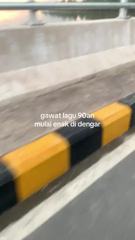 apakah era lagu 90an akan kembali? #laguviral #nostalgia90an #romantikaairmata #fyppppppppppppppppppppppp #lewatberanda 