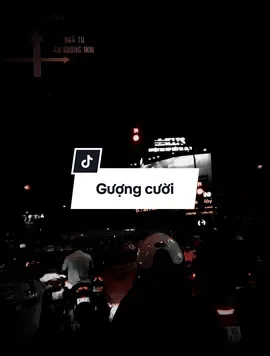 Còn riêng anh sẽ nhớ về em… #SBKentertaiment #2000phuc68 #buonradio #nhacbuontamtrang #nhacchaymoingay #guongcuoi 