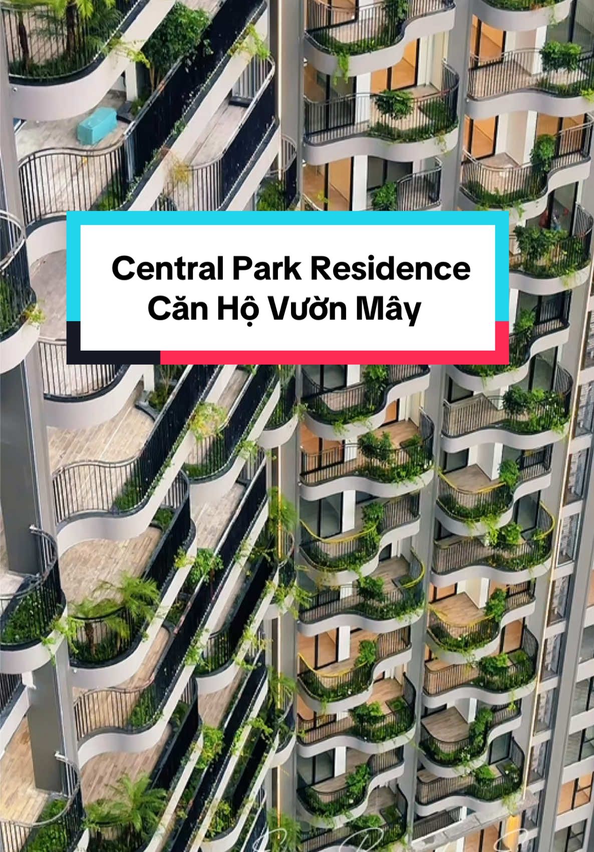 Thực tế căn hộ Central Park Residence  Với chủ đạo là các vườn mây uốn lượn mang phong cách hiện đại, cuốn hút từ ánh nhìn đầu tiên ✨ Tại Eco Retreat , Căn hộ Sky Retreat chỉ giới hạn 300/1170 căn mới có thiết kế tương tự như vậy. Thiết kế đặc biệt mang cả khu rừng lên bầu trời tạo cảm giác thoáng mát cho mái ấm của gia chủ Hiện tại đang nhận Booking căn hộ Sky Retreat trực tiếp từ CĐT. Anh Chị quan tâm liên hệ em Bách để nhận thông tin chi tiết  #ecopark #ecocentralpark #skyretreat