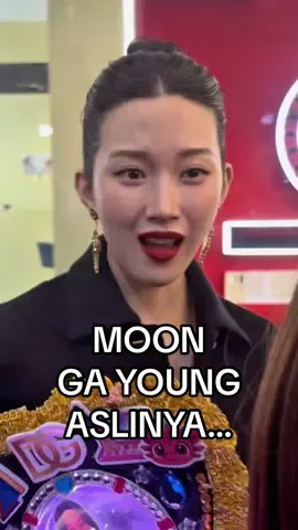 Ternyata Ju Kyung ngak punya pori-pori 🤓 mulussss banget #fyp #moongayoung #OOTD #makeup #tiffanyjolie 