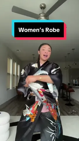 Replying to @🤍 heavy on the turning into our Big Mamas 😛🤭 . . . #silkrobe #kimono #bathrobe #womensfashion #grownandsexy 