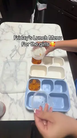 Friday lunchboxes: ASMR edition. Kept it crunchy, calm, and easy mama’s running on zero sleep. 👶💤🍎 #SchoolLunch #ASMRnEdition #MomLife#asmr#foryoupage 
