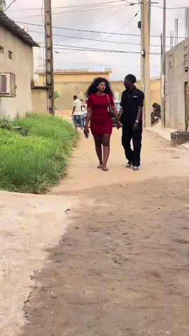 LE NOUVEAU GARS DE MON EX 😂 @Chef Alex2spam @ange borys @Miss belle jambes 🇬🇳 🇨🇮 ❤️  #pourtoii #rire #comedia 