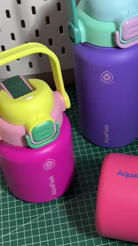 Explore the new Colorwave and Jug — each one made to stand out. 🌈💖 #KeepItAquaFlask