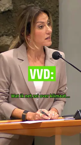 De afgelopen 2 jaar heeft de VVD samen met regeringspartners BBB, PVV en NSC cruciaal klimaatbeleid gesloopt. 🚫 Belasting voor vervuilers: weg 🚫 Steun voor elektrische auto's en warmtepompen: weg 🚫 CO₂-heffing industrie: weg En wij betalen de prijs, grote vervuilers niet. 🌍 Tijd voor politieke klimaatverandering!