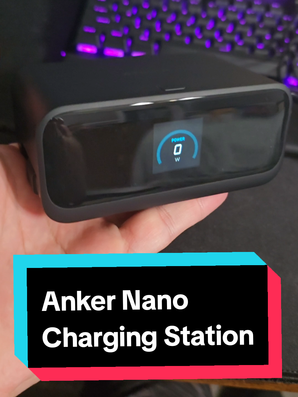 The Anker Nano Charging Station is awesome! At first I was skeptical about the  retractable cables, but they're soooo convenient! @AnkerOfficial  did a GREAT job with this charger.  #TechMakesArt #Anker #charger #usbcharger #retractable 