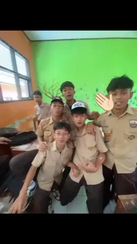 yowww🤭🆗🆙#9c #trend #smp #foryoupage #anaksmp #fyp #fotolive 