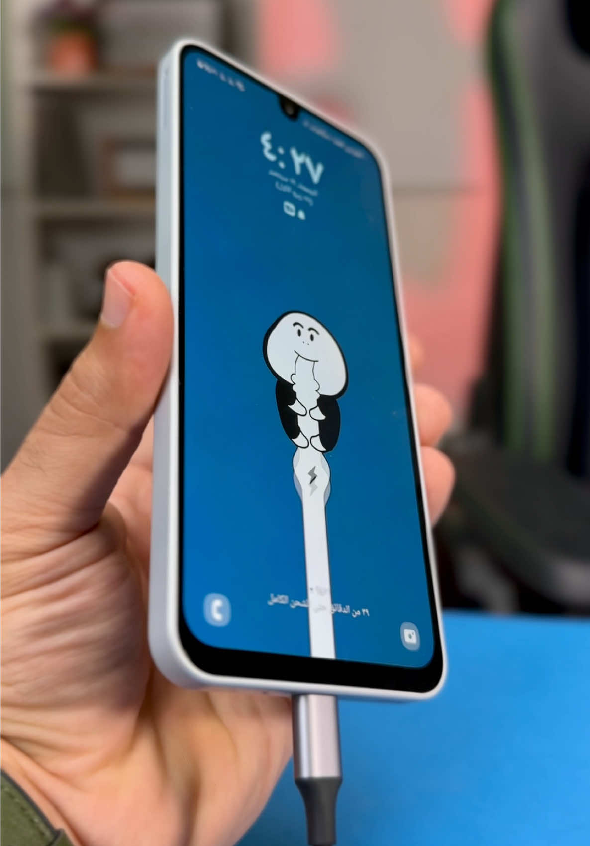 خلفيات متحركه عند شحن هاتفك 🤯🔋