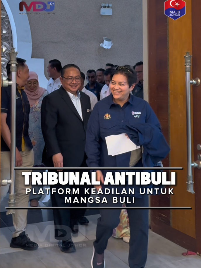 📹 TRIBUNAL ANTIBULI PLATFORM KEADILAN UNTUK MANGSA BULI Sesi ‘Town Hall’ Tribunal Antibuli: #GenerasiTanpaBuli Peringkat Negeri Johor merupakan platform libat urus menghimpunkan pelbagai pihak termasuk agensi kerajaan, warga pendidik, badan berkanun, Pertubuhan Bukan Kerajaan (NGO) dan komuniti setempat untuk berkongsi pandangan serta cadangan dalam usaha menoktahkan isu gejala buli secara lebih berkesan di peringkat akar umbi. #JohorSafeZone  #TribunalAntiBuli  #BuliBukanBudayaKita  #fyp 