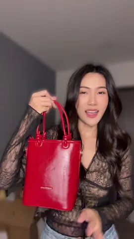 #กระเป๋า #กระเป๋าสะพายข้าง #กระเป๋าแฟชั่น #กระเป๋าผู้หญิง #nawoelite 