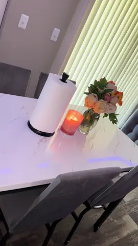 #monicaortiz💰 #apartment #table 