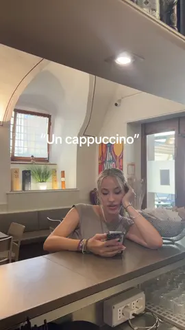 quando il tuo cliente preferito ha una giornata no☹️ siamo tornateeee🤭 📍Cafè Liston  #bar#colleghe#fyp#ironoia#perte