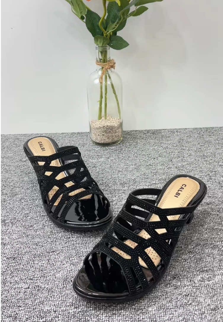 New Collection 🥰✨ #fyp #sandalwanita #sandal #calbi #unboxing 