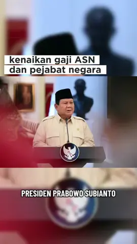 🔥 Presiden Prabowo Subianto resmi terbitkan Perpres 79/2025: bukan cuma ASN, guru, dosen, nakes, dan TNI/Polri… tapi juga pejabat negara bakal naik gaji! 💰 Langkah ini jadi sorotan publik—apakah demi kesejahteraan, atau justru memicu kontroversi? 🤔 Setuju atau kontra? Drop opinimu di komentar! 👇 #PrabowoSubianto #ASN #KenaikanGaji #BeritaTerkini