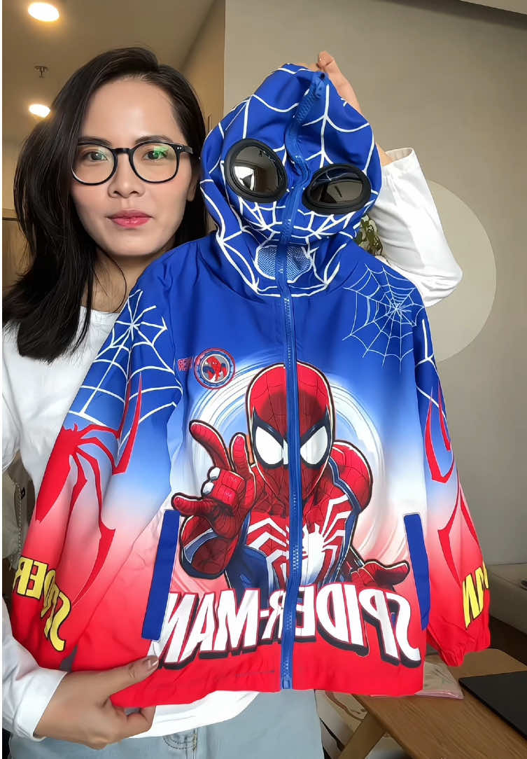 Áo khoác gió người nhện trùm đầu có kính #taphoanhatinsu123 #thoitrangtreem #aokhoacgio #aokhoacgionguoinhen #aokhoac 