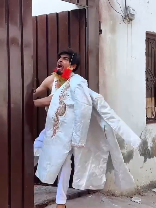 aye dulhy raja 😂#plzviral🥺🥺🙏🙏foryoupag #fypシ゚viral #funnyvideo #newtrend #viral @haroonkaleem06 @usmanjanjua06 