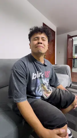 Te hace falta ella ? 💔 pipipi? 🤣 #luisormenoa27 #humor #amarilla #futbol⚽️ @Daniel Izaciga 