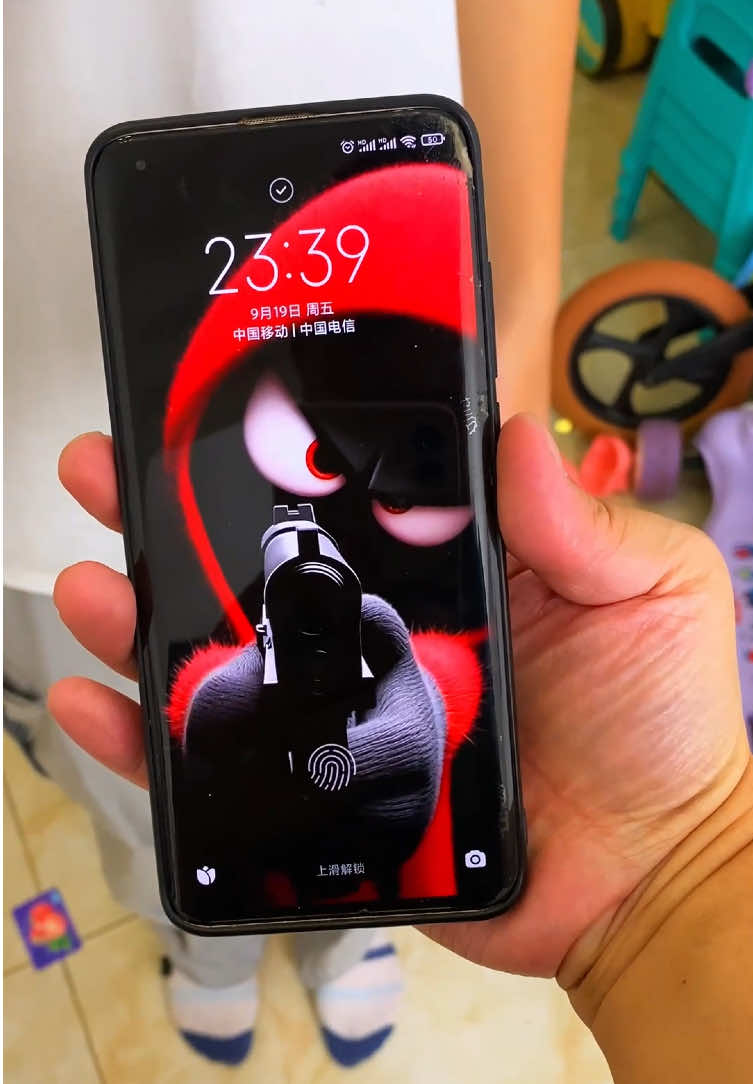 You can download the same style  dynamic wallpaper for free , the template in the lower left corner is ready go and try it!       #livewallpaper #wallpaper #capcut #capcutforus #capcutpioneer iphonewallpaper     livewallpaper